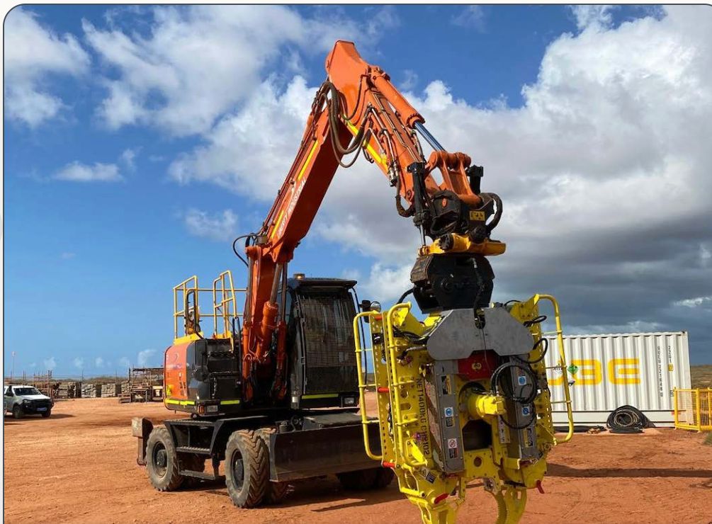 Excavator-mounted TQ saw at Barrow Island, Western Australia